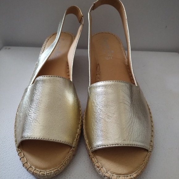 CARMEN SAIZ WEDGE SLIP ON SHOES - Picture 1 of 6